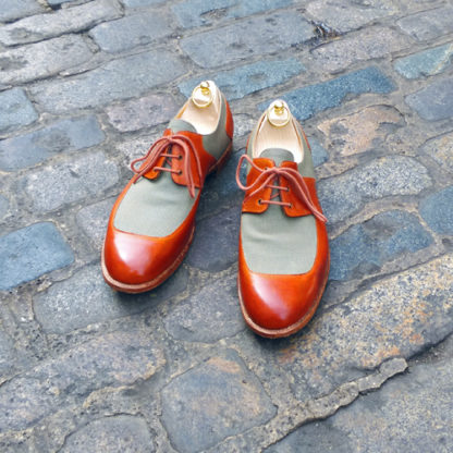 round toed derby shoe