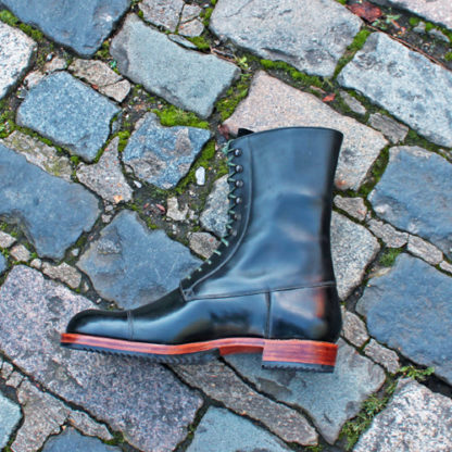 green oiled nubuck boots