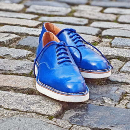 lightweight oxford shoe with white rubber sole