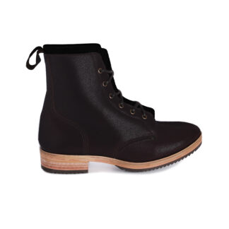 Carreducker Tor boot black on black