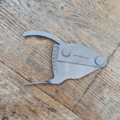 manual measuring tool