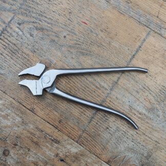 narrow lasting pliers
