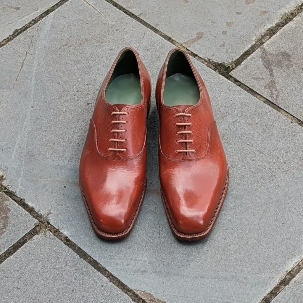 custom oxford shoes in tan leather